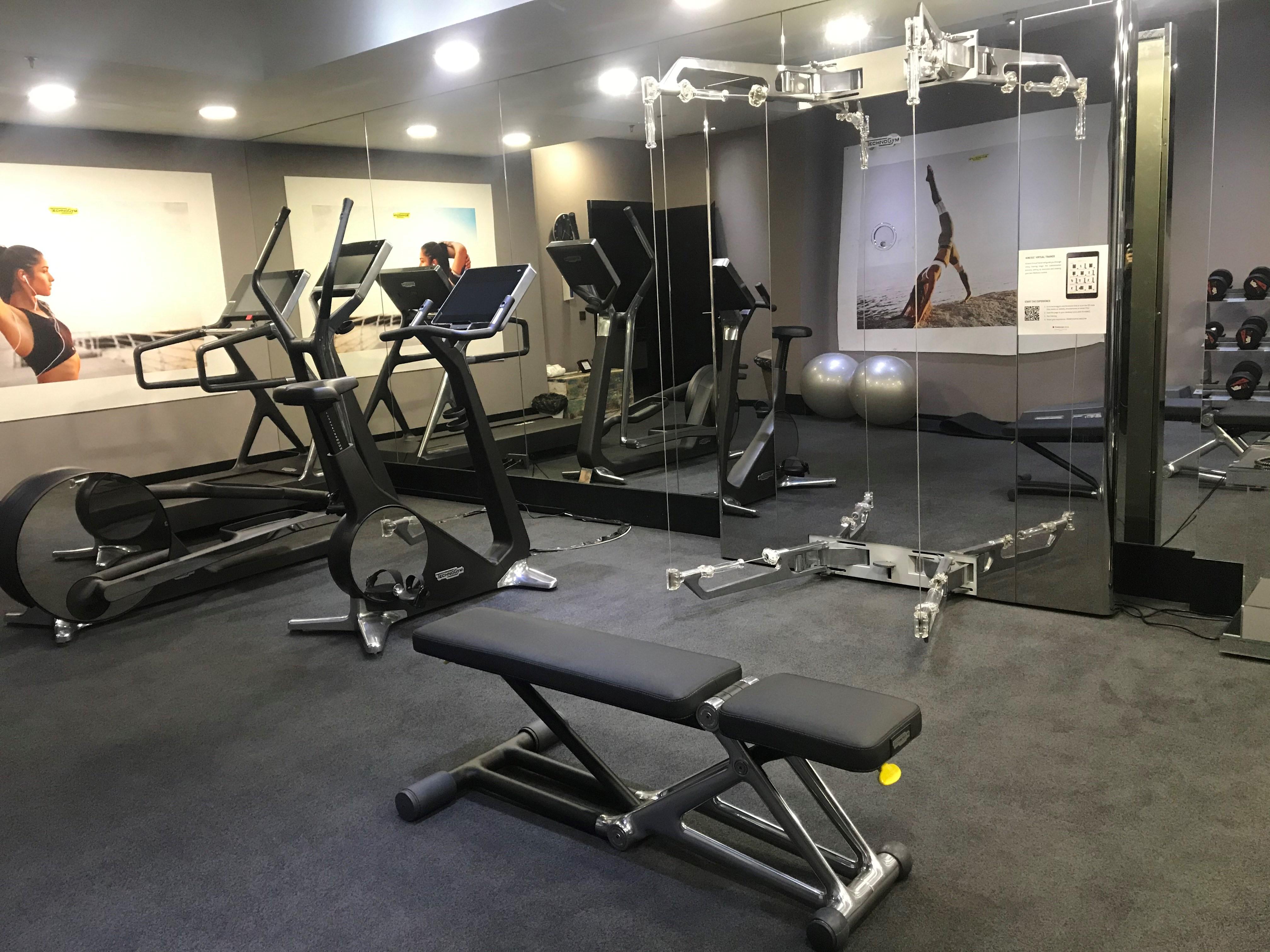 138 Liberdade Hotel Lisboa Kültér fotó A gym in the UK