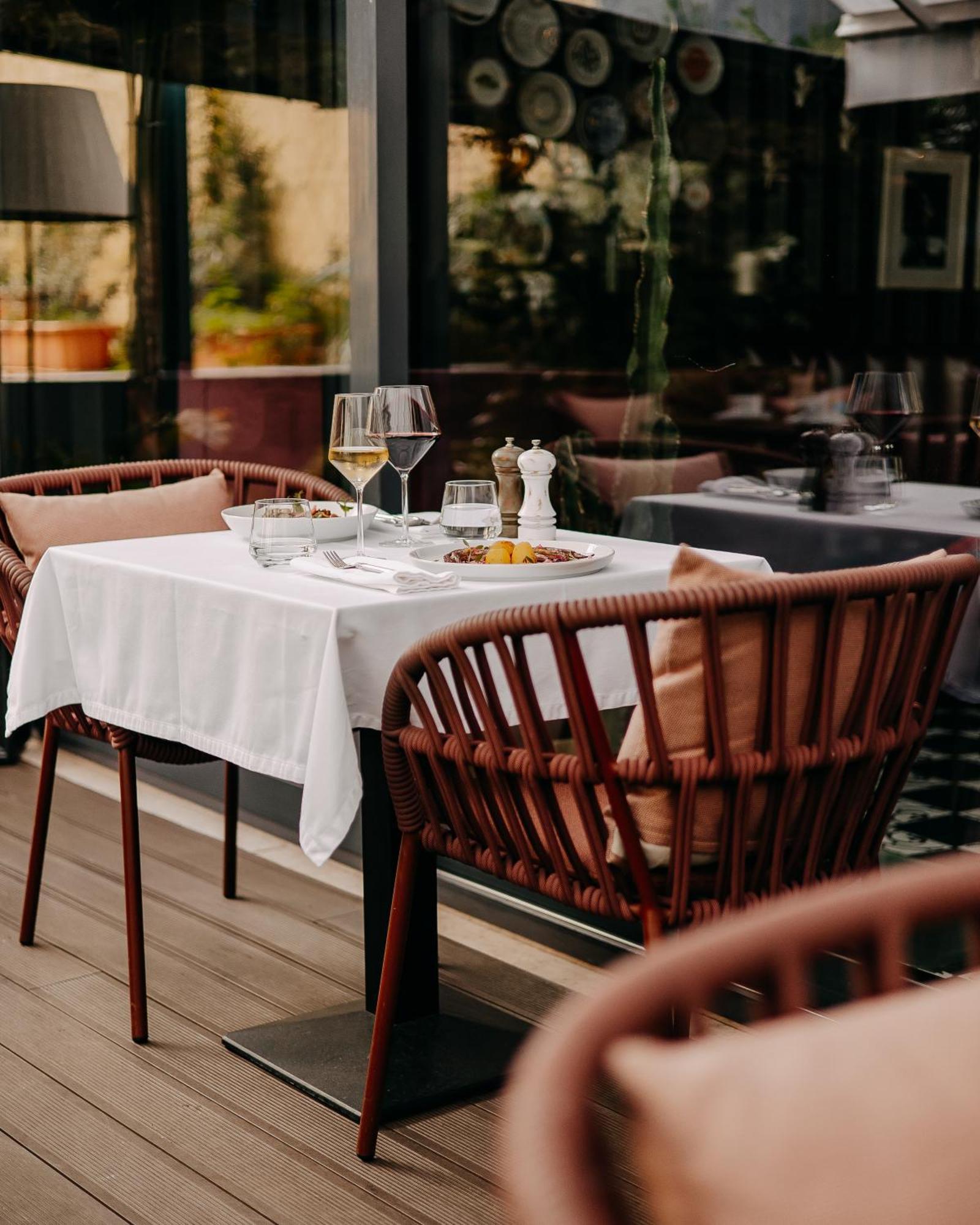 138 Liberdade Hotel Lisboa Kültér fotó Restaurant